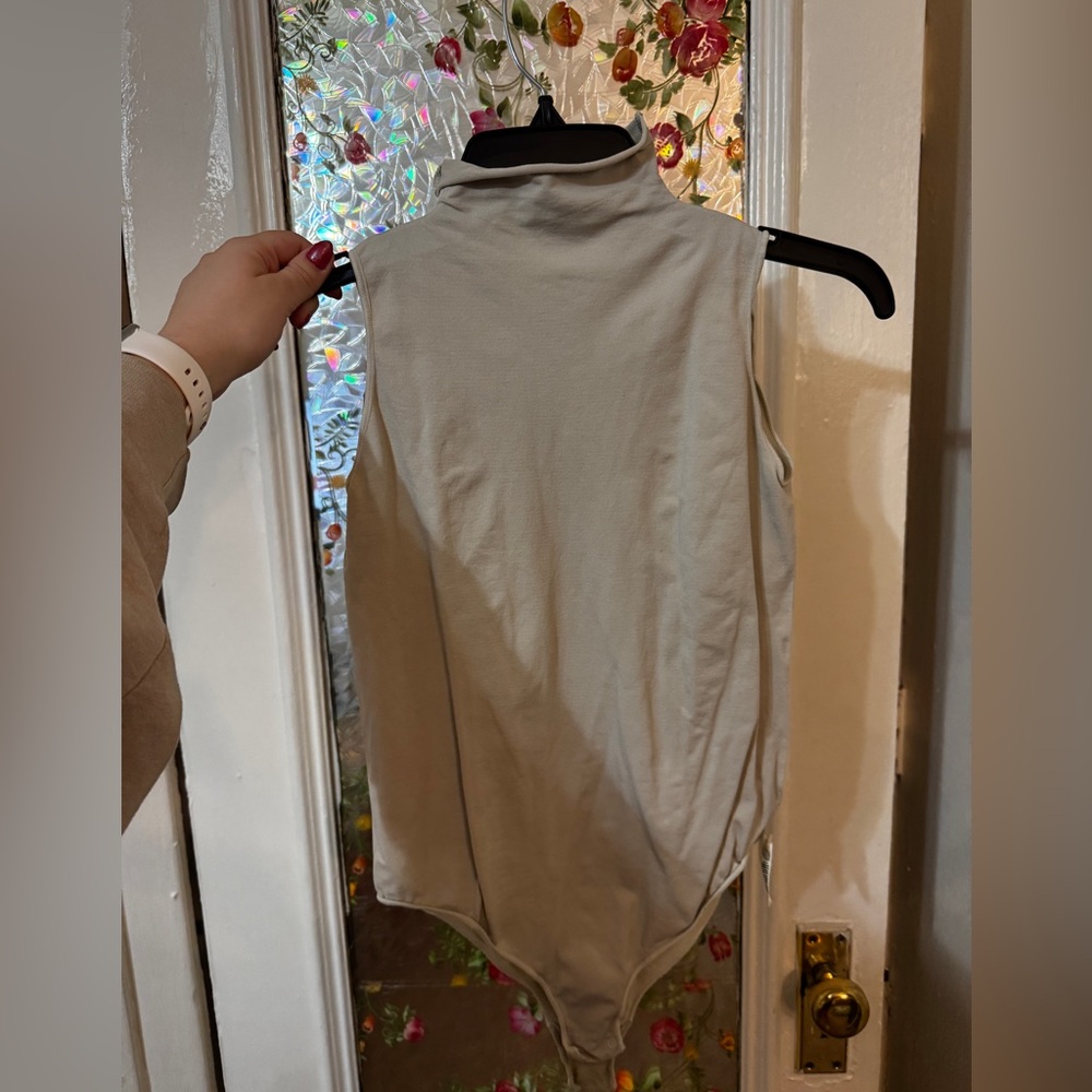 Skims Bodysuit